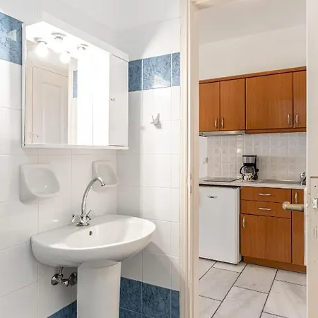 Orkos View Mikri Vigla